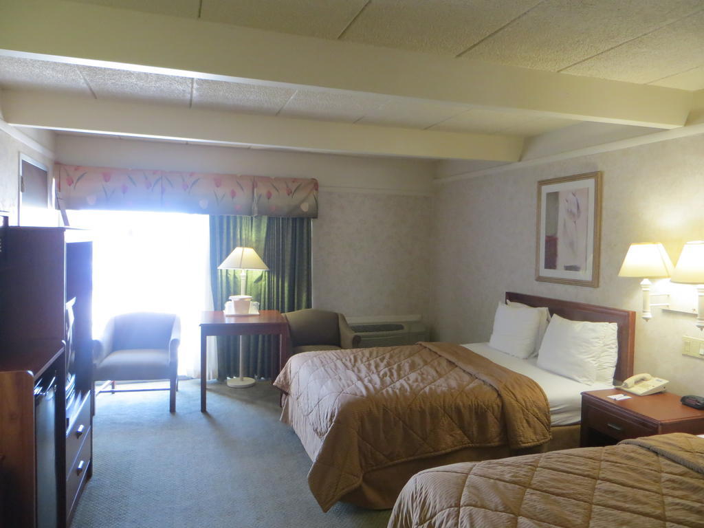 Rodeway Inn Skokie Evanston Buitenkant foto