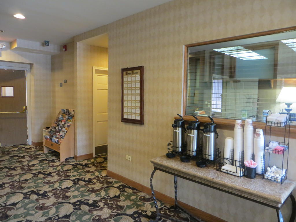 Rodeway Inn Skokie Evanston Buitenkant foto